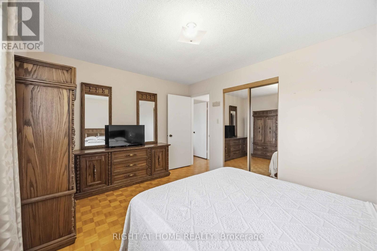 17 Cathy Jean Crescent Property Photo 15
