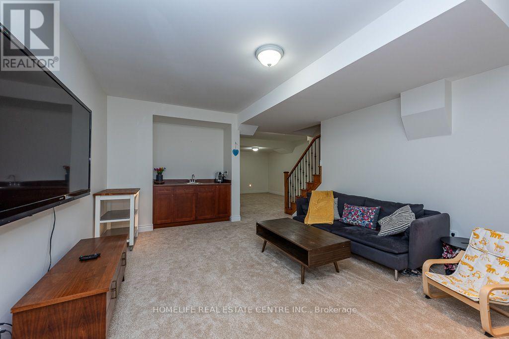 26 Imperial Lakes Drive Property Photo 41