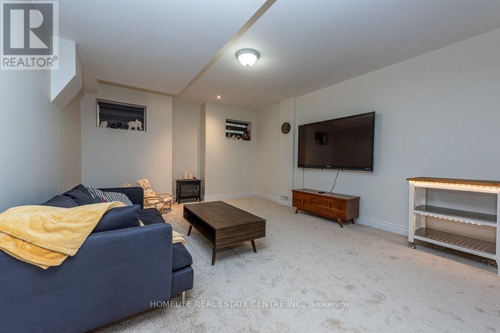 26 Imperial Lakes Drive Property Photo 42