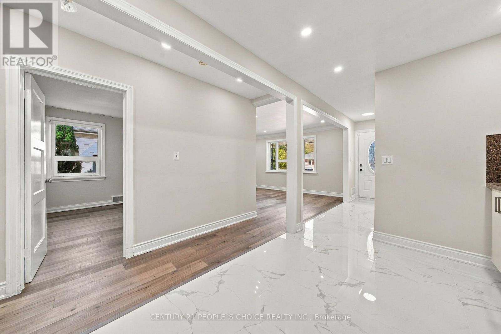 Main - 2510 Donnavale Drive Property Photo 11