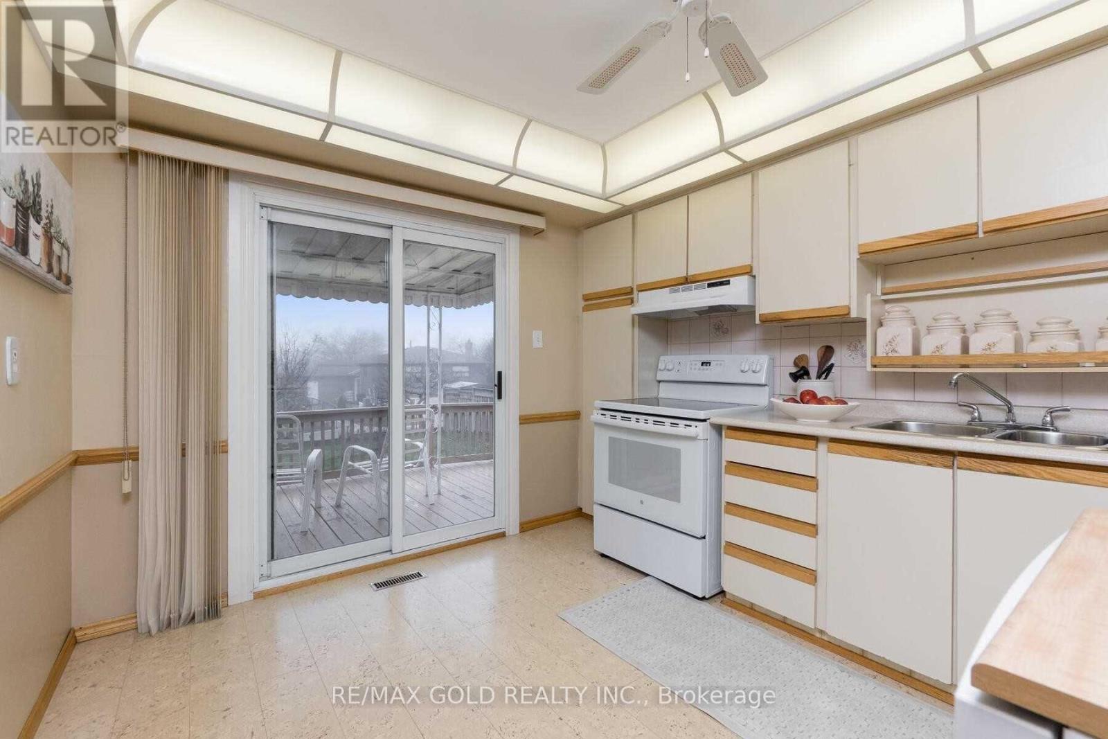 32 Glenforest Road Property Photo 9