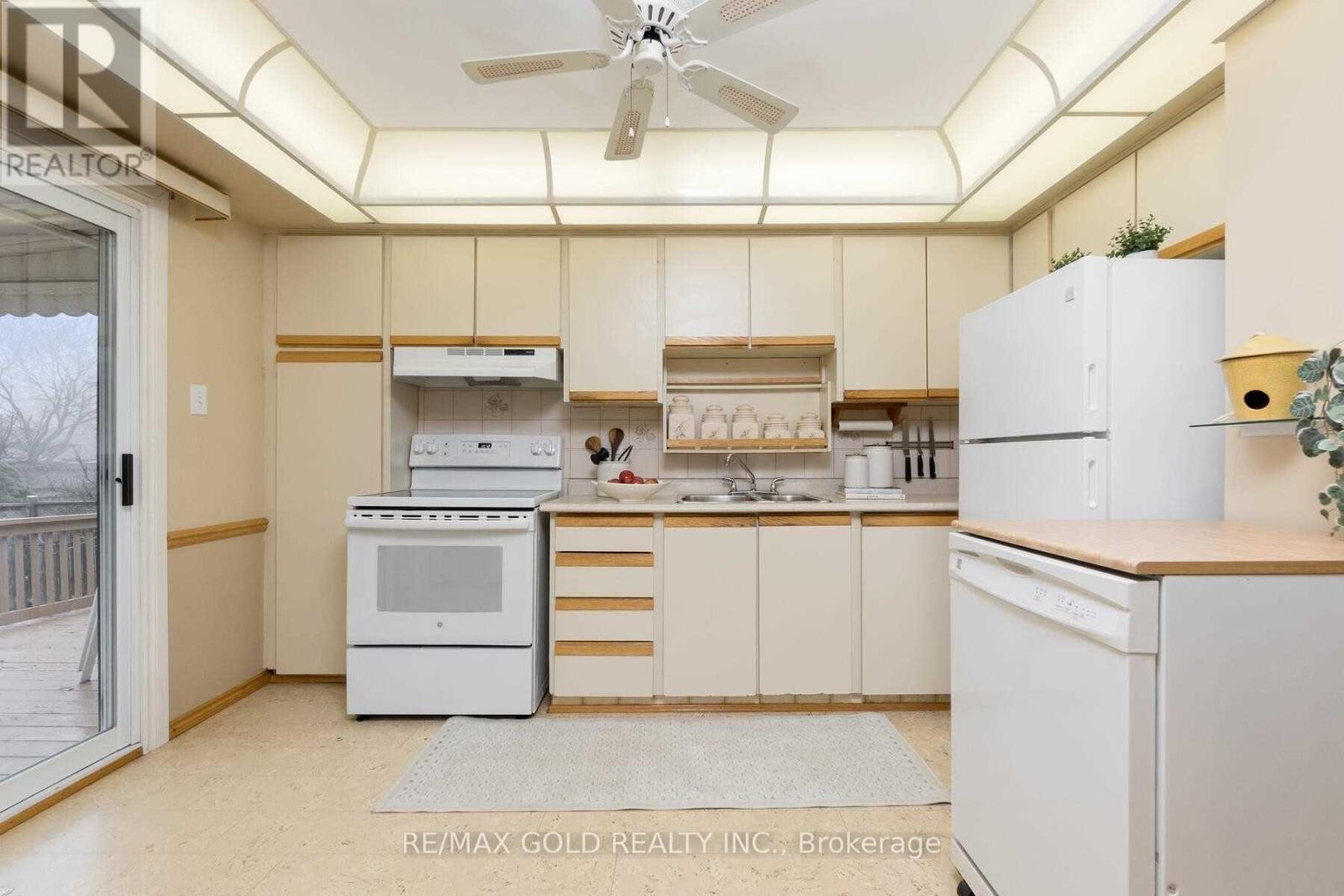 32 Glenforest Road Property Photo 10