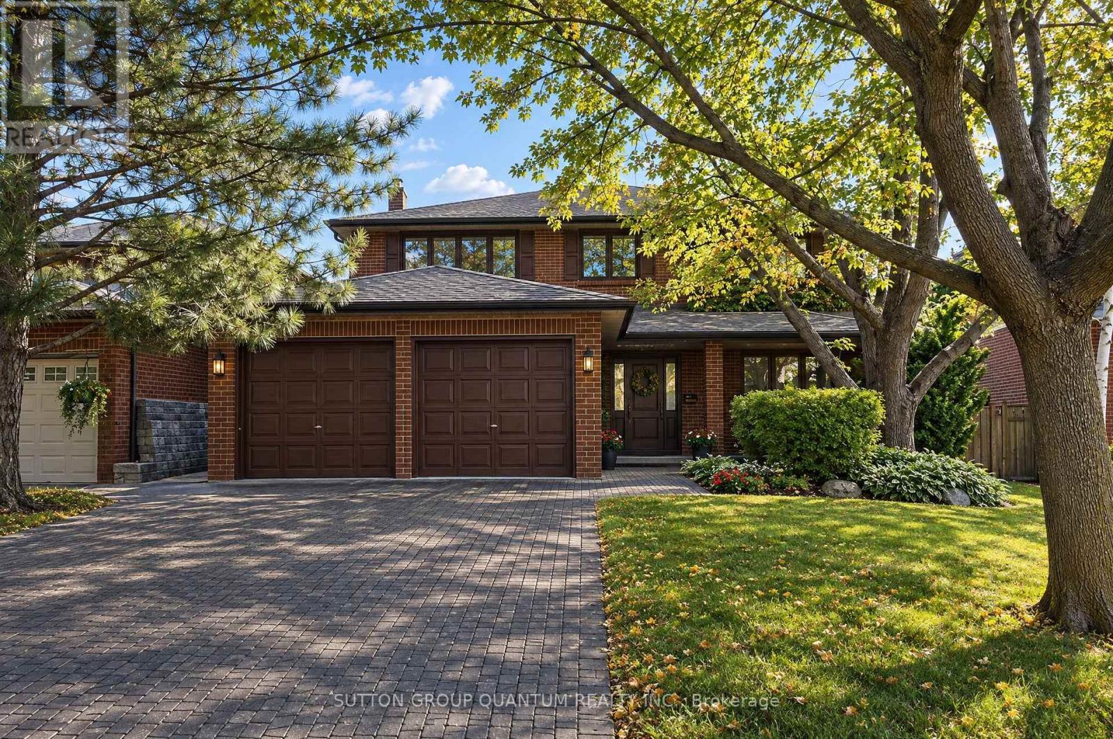 5254 Charnwood Crescent Property Photo 48