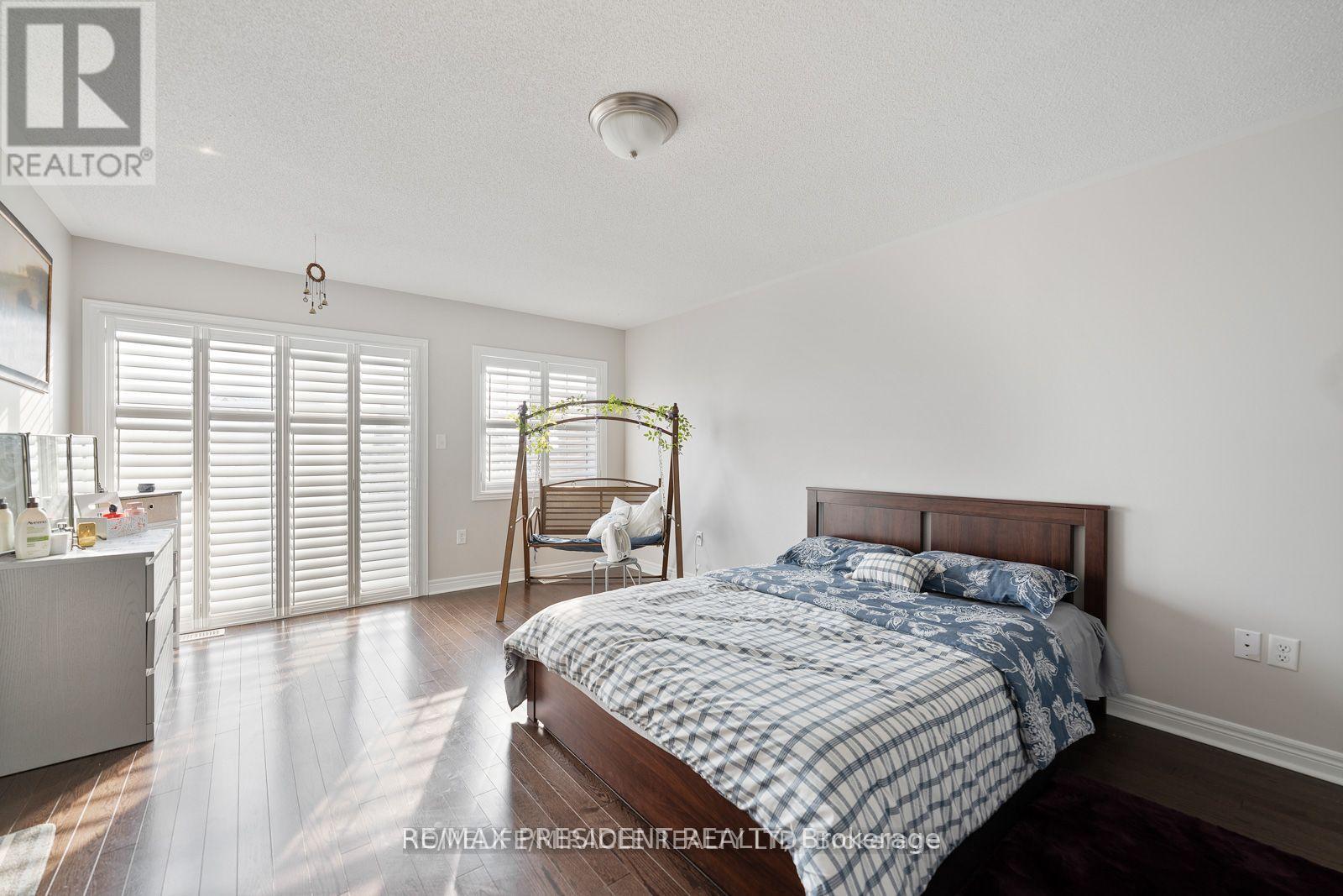 35 Fresnel Road Property Photo 14