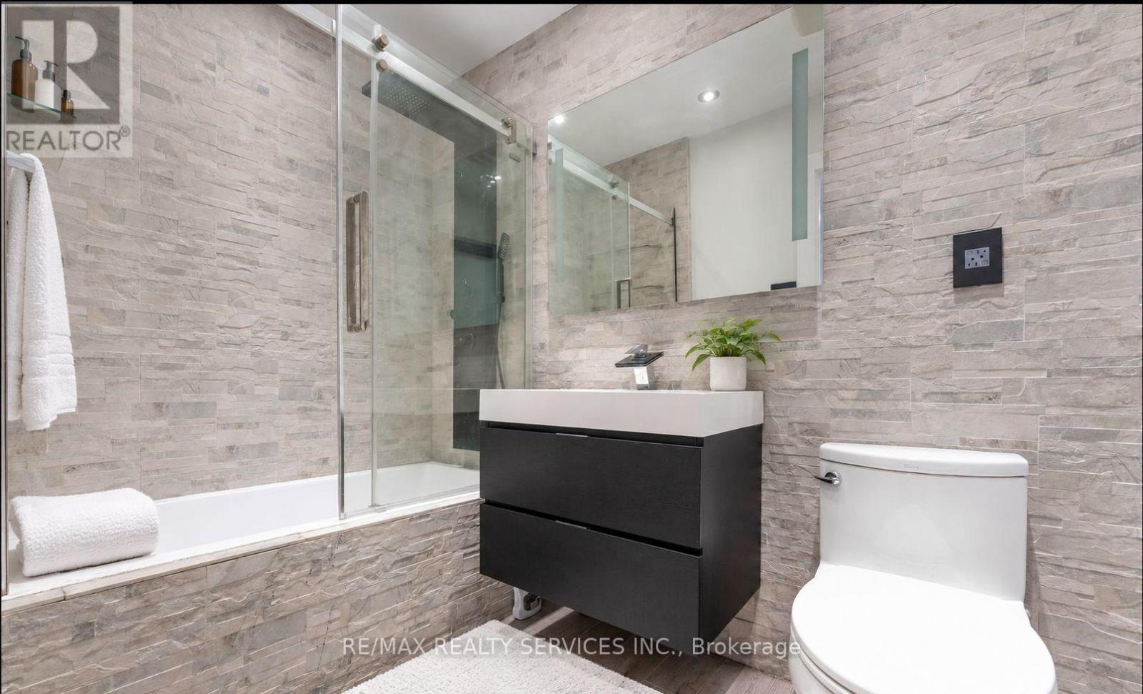 41 Brookland Drive Property Photo 12