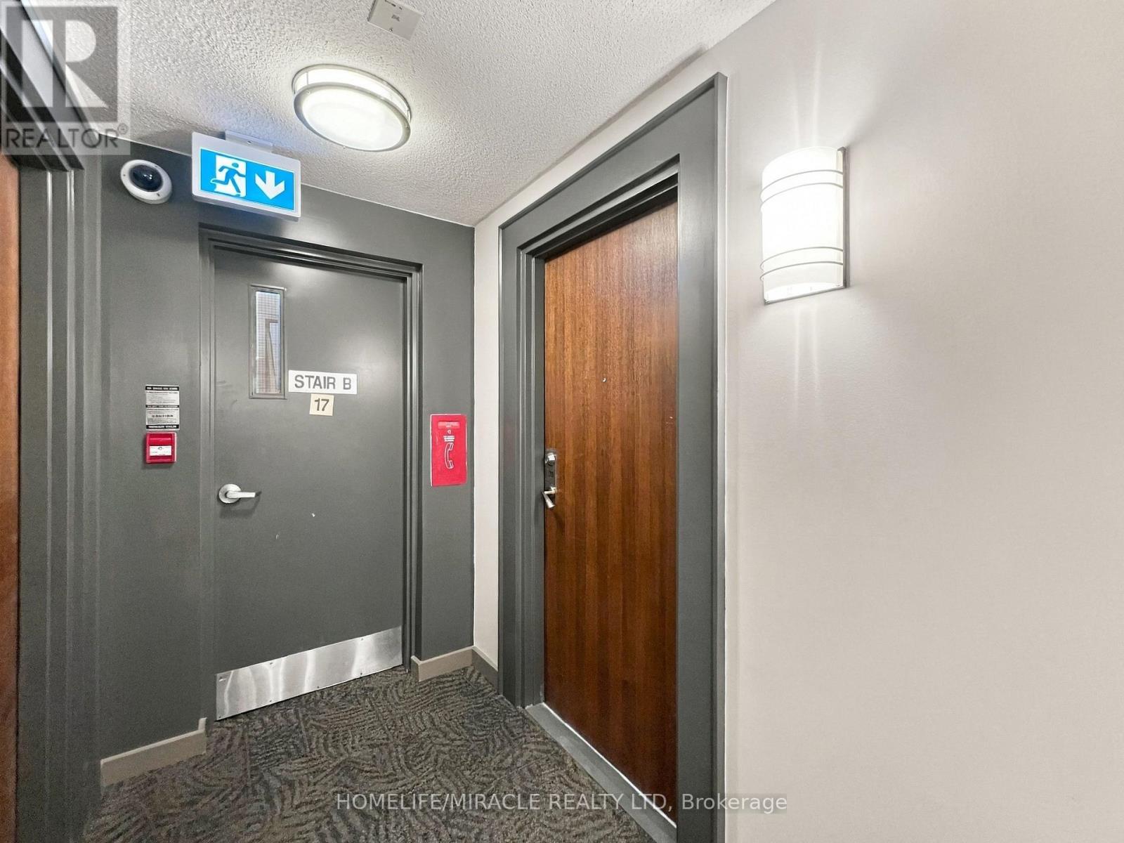 1710 - 215 Queen Street E Property Photo 22