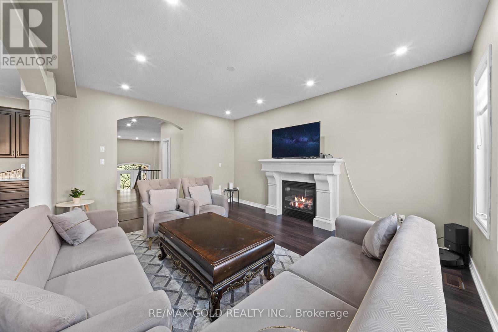 11 Clearfield Drive Property Photo 8