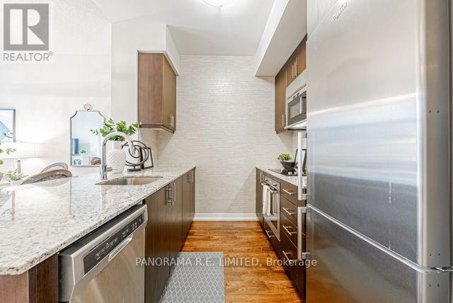 121 - 2 Eva Road Property Photo 7