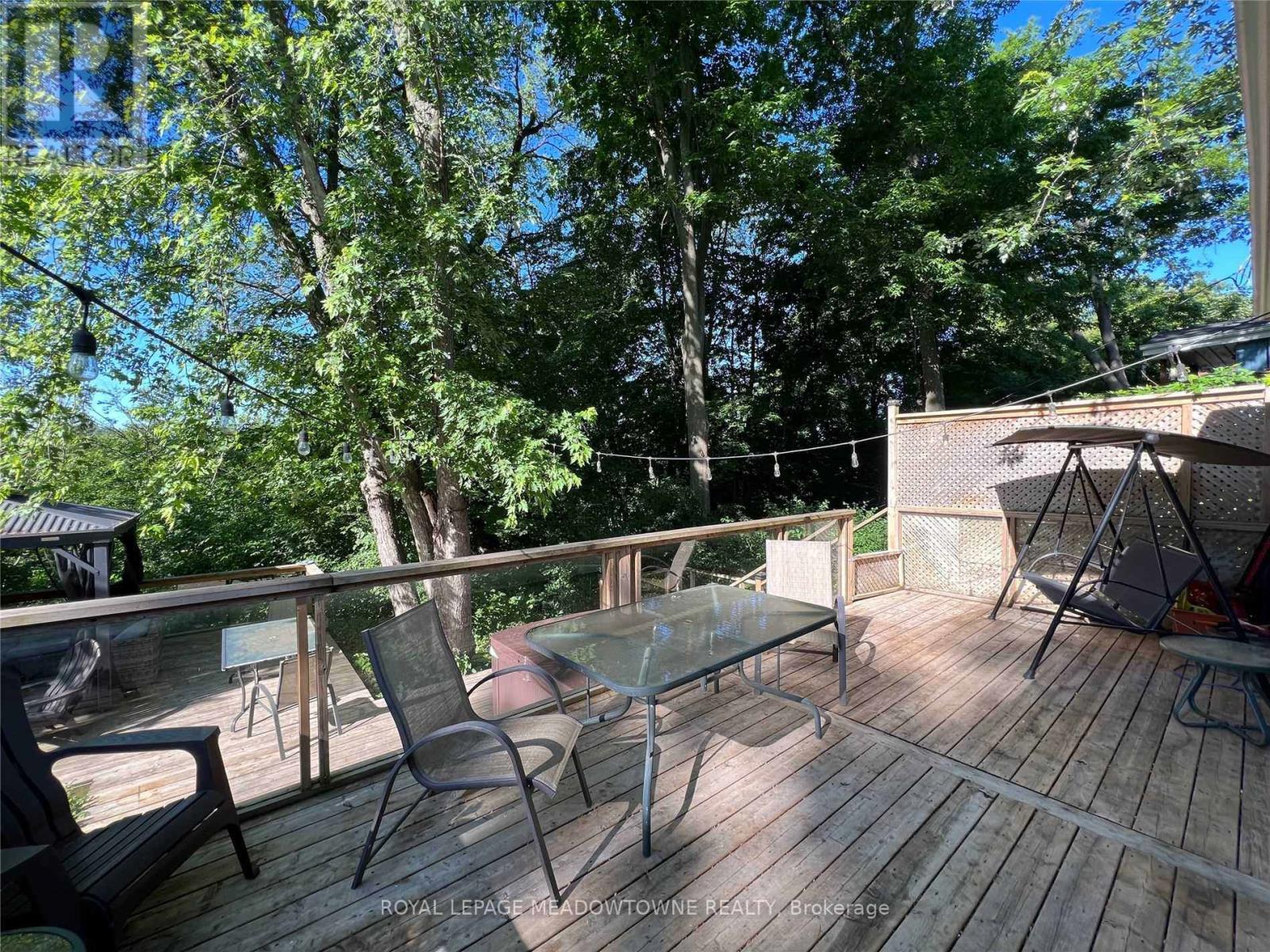 95 River Road Property Photo 24