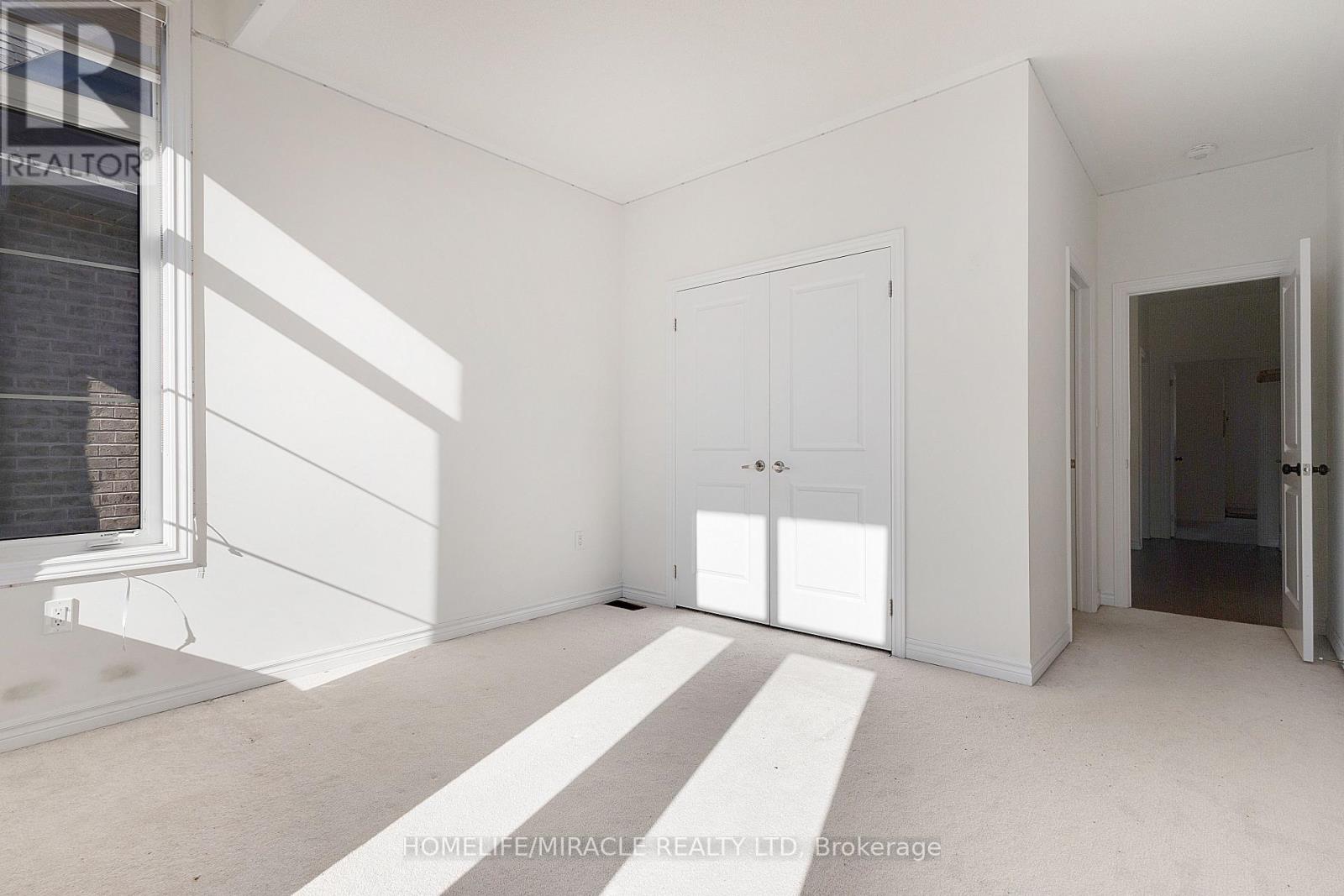 45 Calabria Drive Property Photo 20
