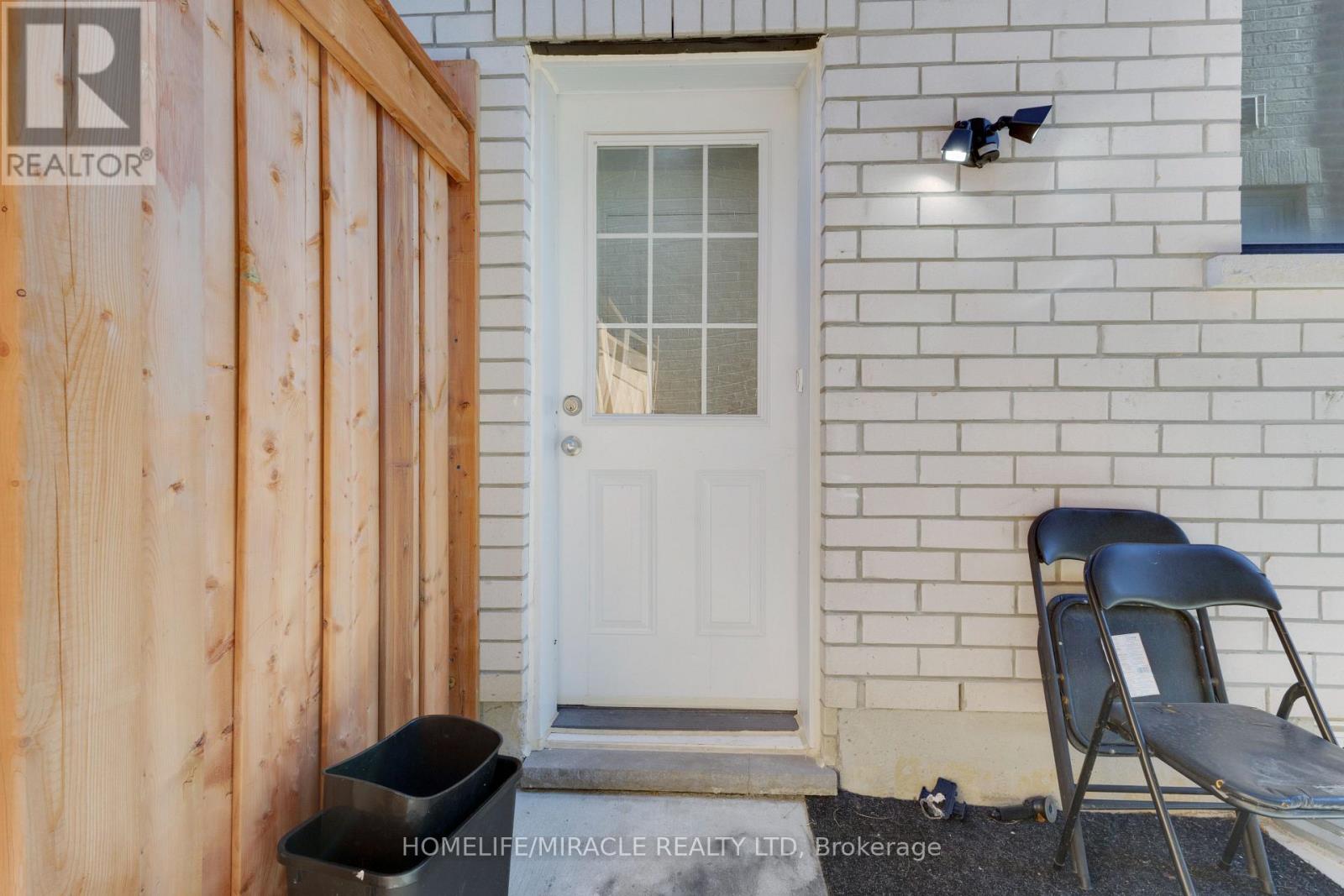 45 Calabria Drive Property Photo 21