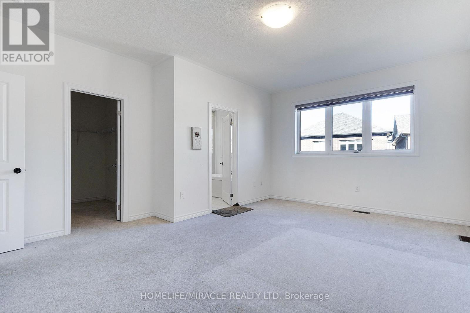 45 Calabria Drive Property Photo 28