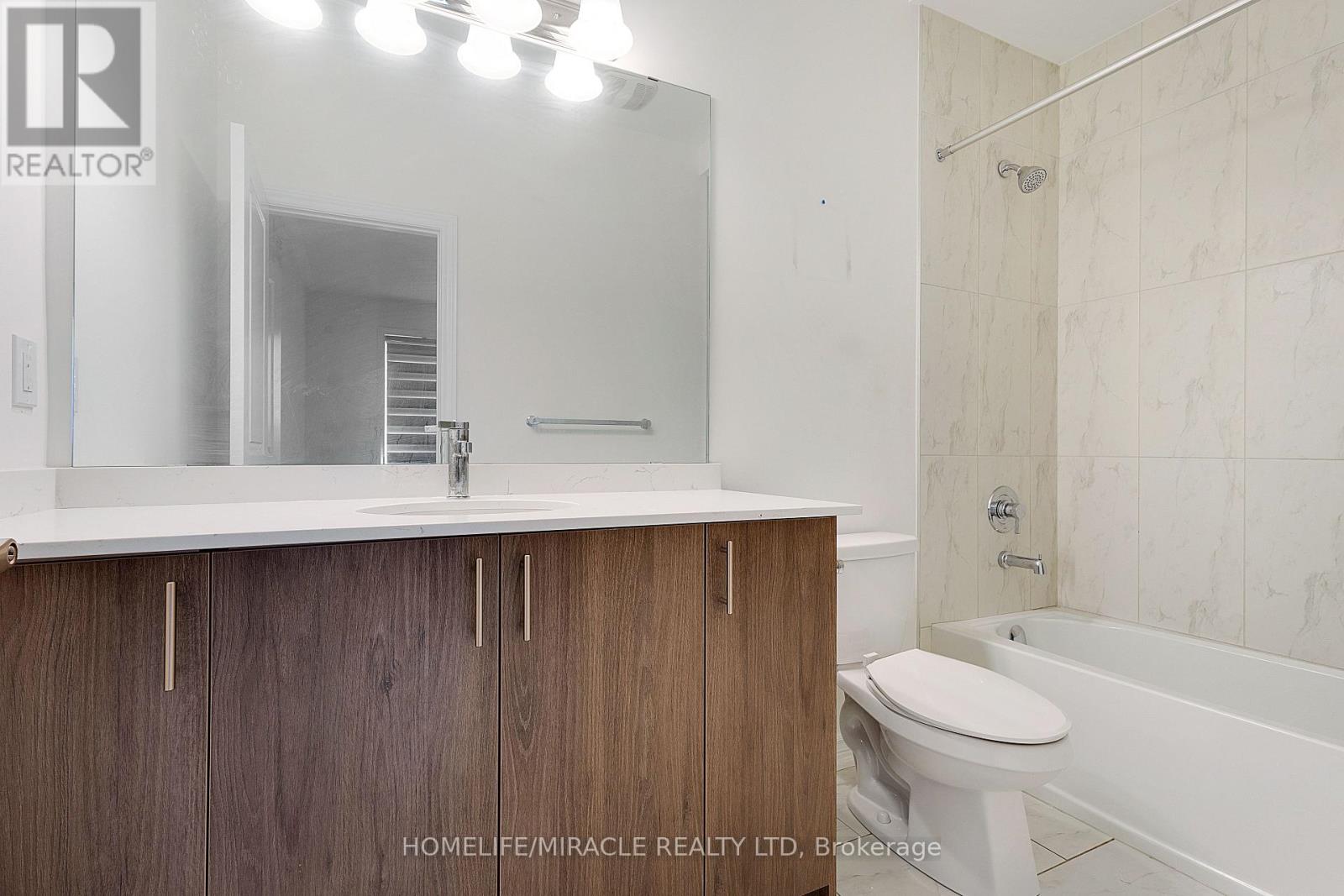 45 Calabria Drive Property Photo 33