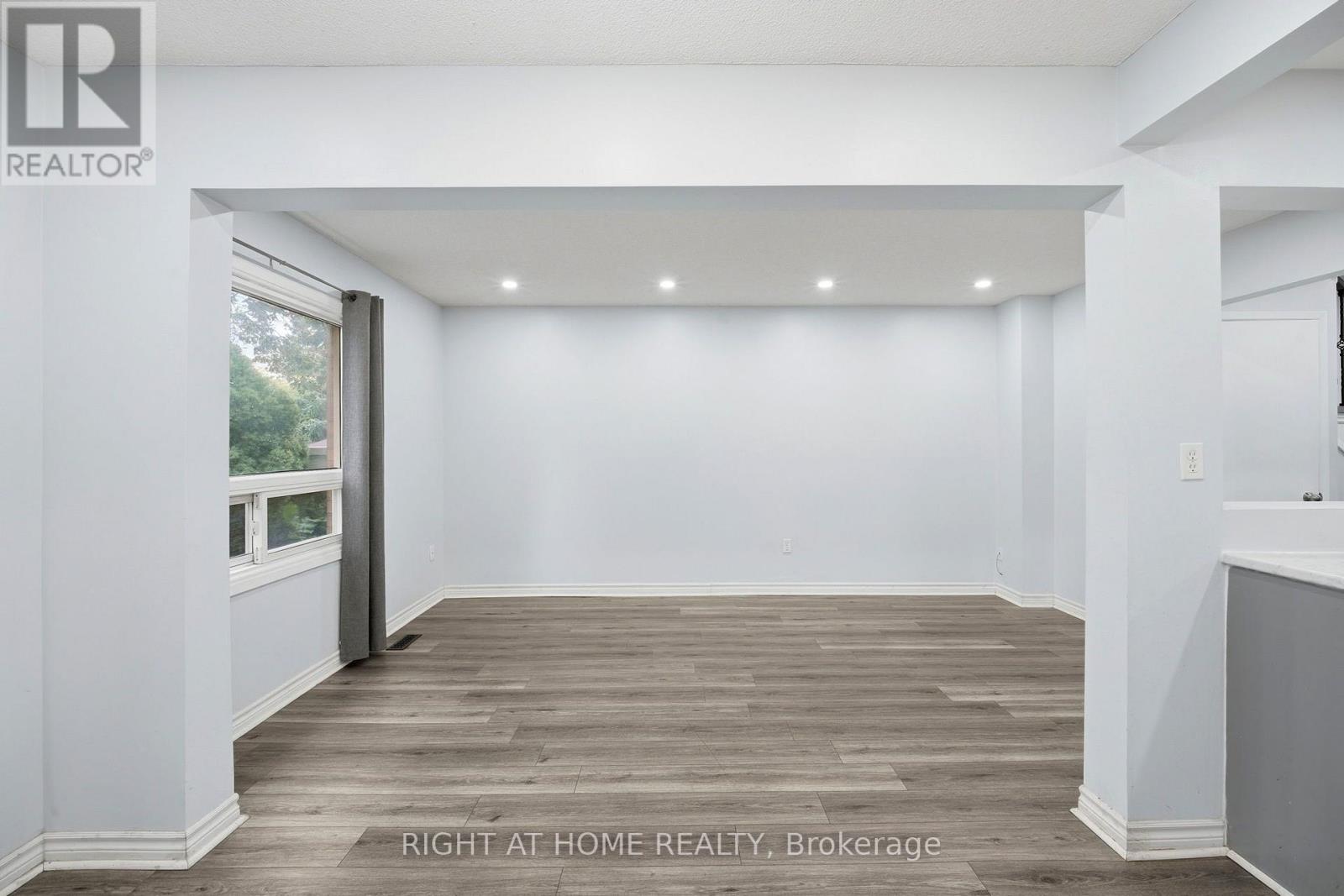 21 - 35 Chipstead Avenue Property Photo 12