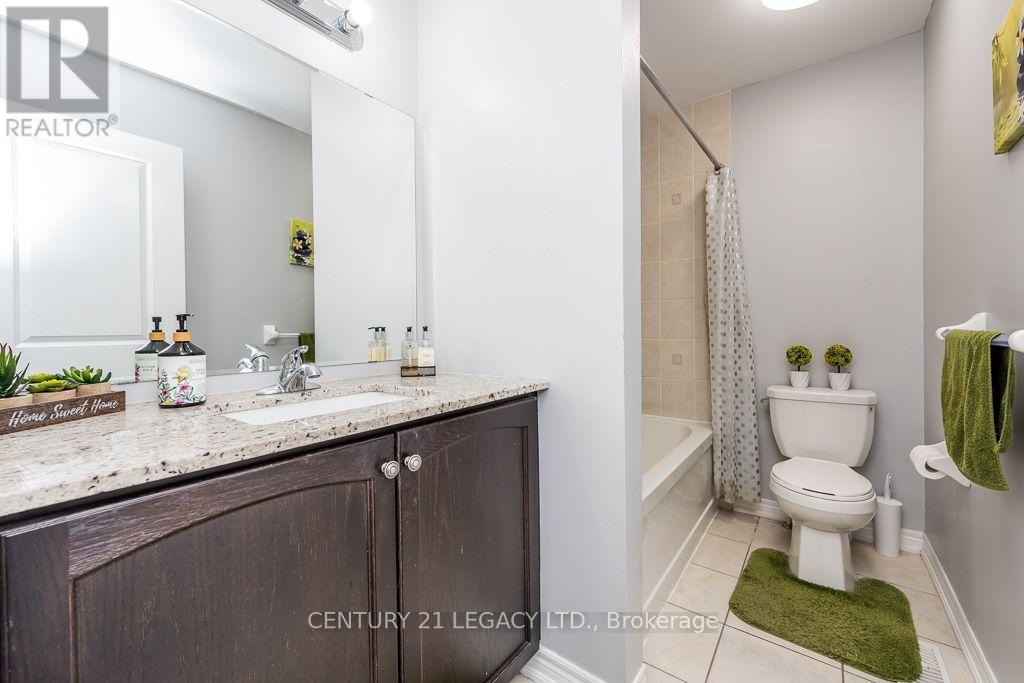 36 Monument Trail Property Photo 44