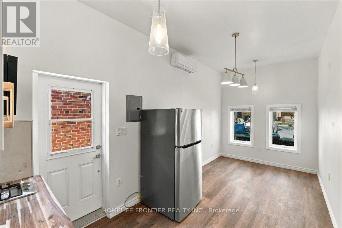 Unit 2 - 99 Regent Road Property Photo 1