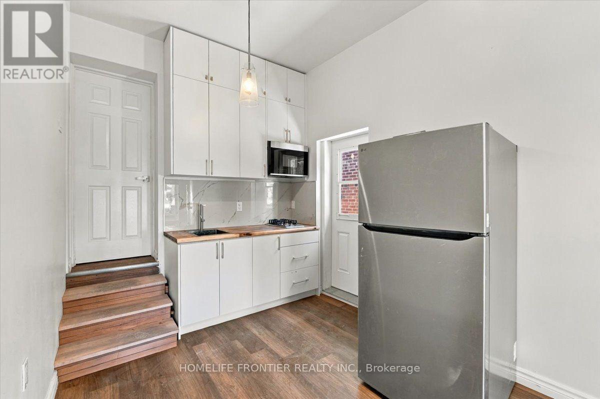 Unit 2 - 99 Regent Road Property Photo 2
