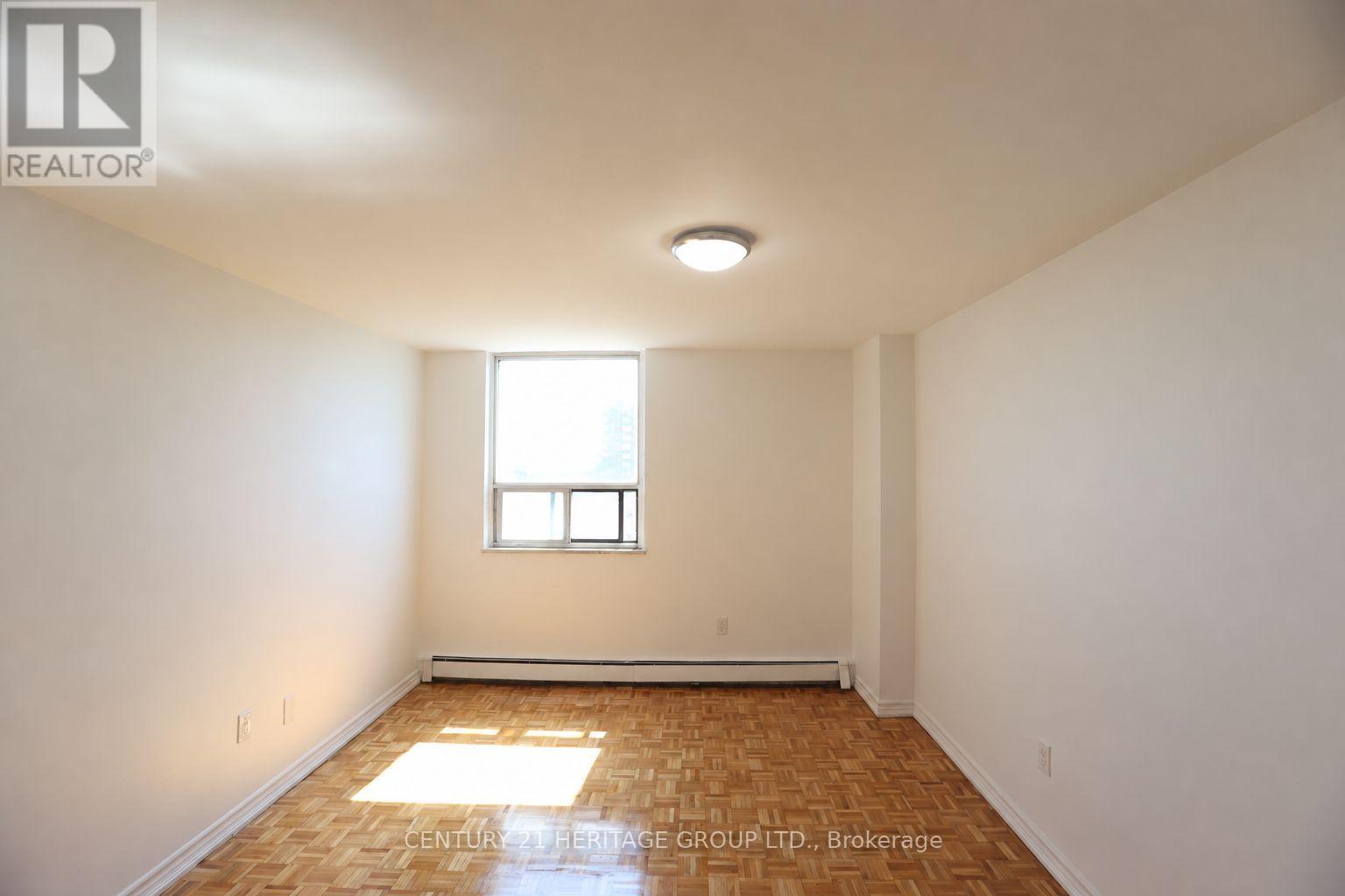 702 - 41 Garfella Drive Property Photo 7
