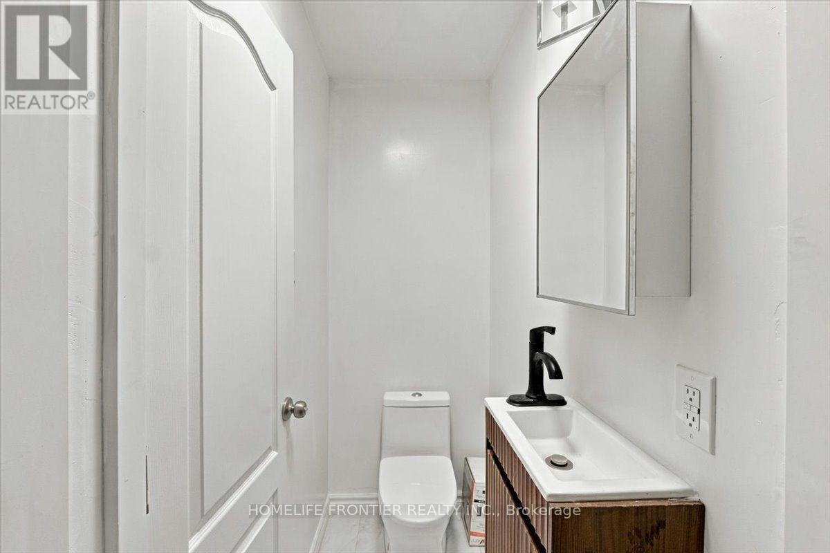 Unit 4 - 99 Regent Road Property Photo 6