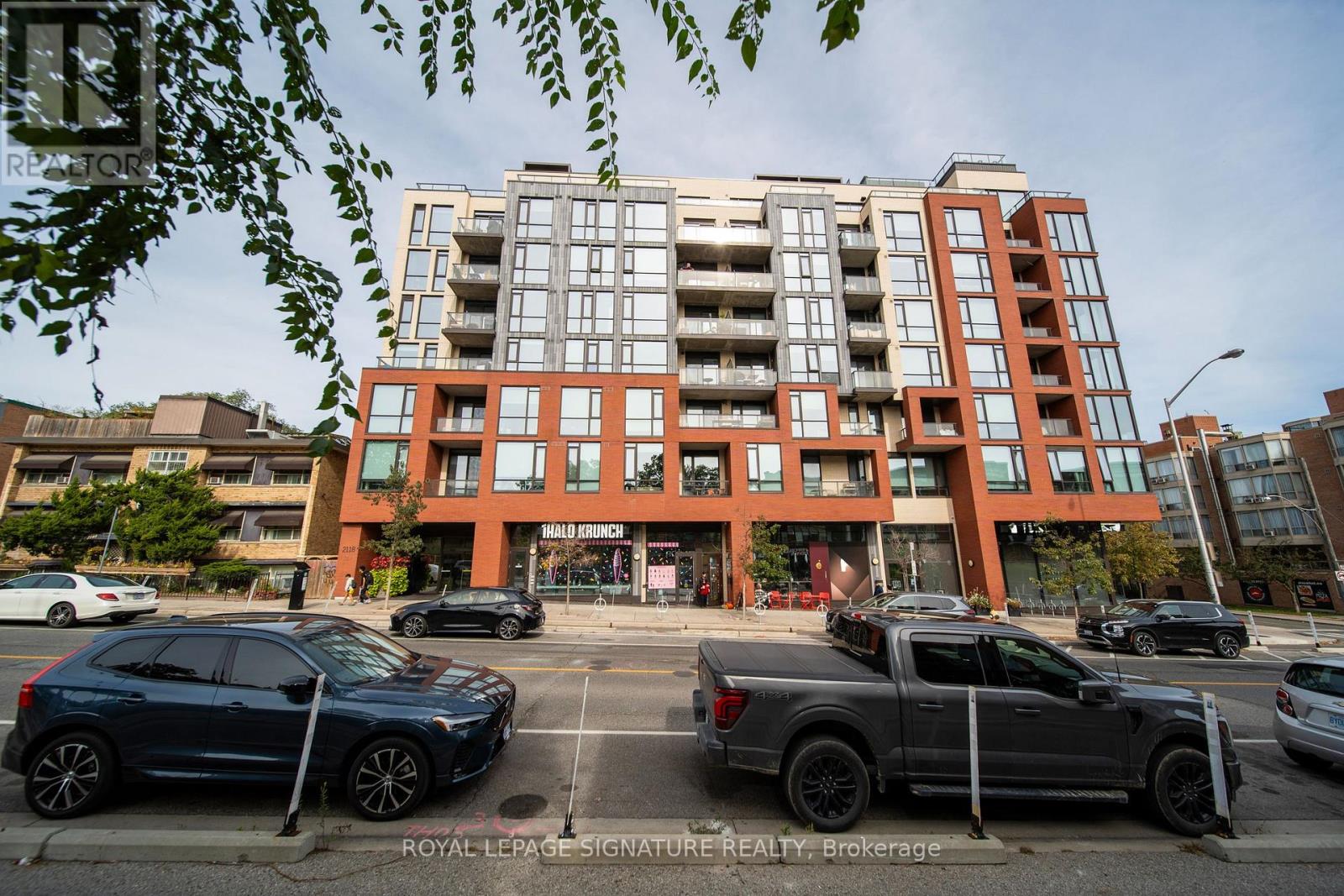 Unit A - 2114 Bloor Street W Property Photo 18
