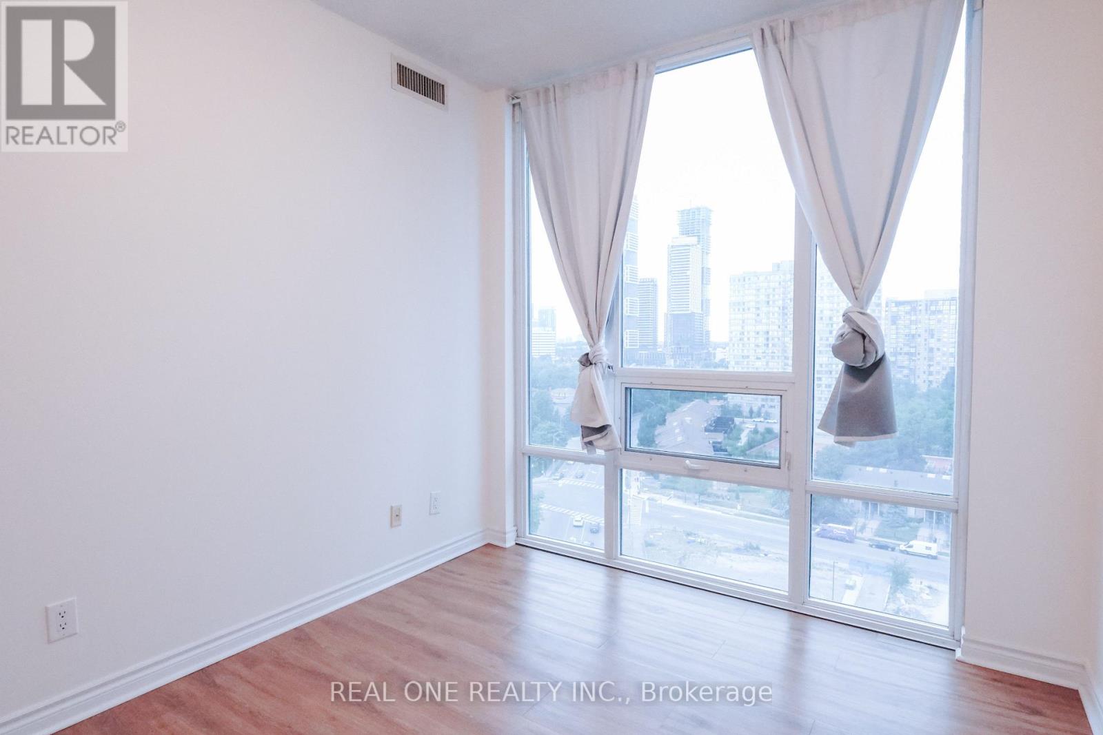 1608 - 3525 Kariya Drive Property Photo 12