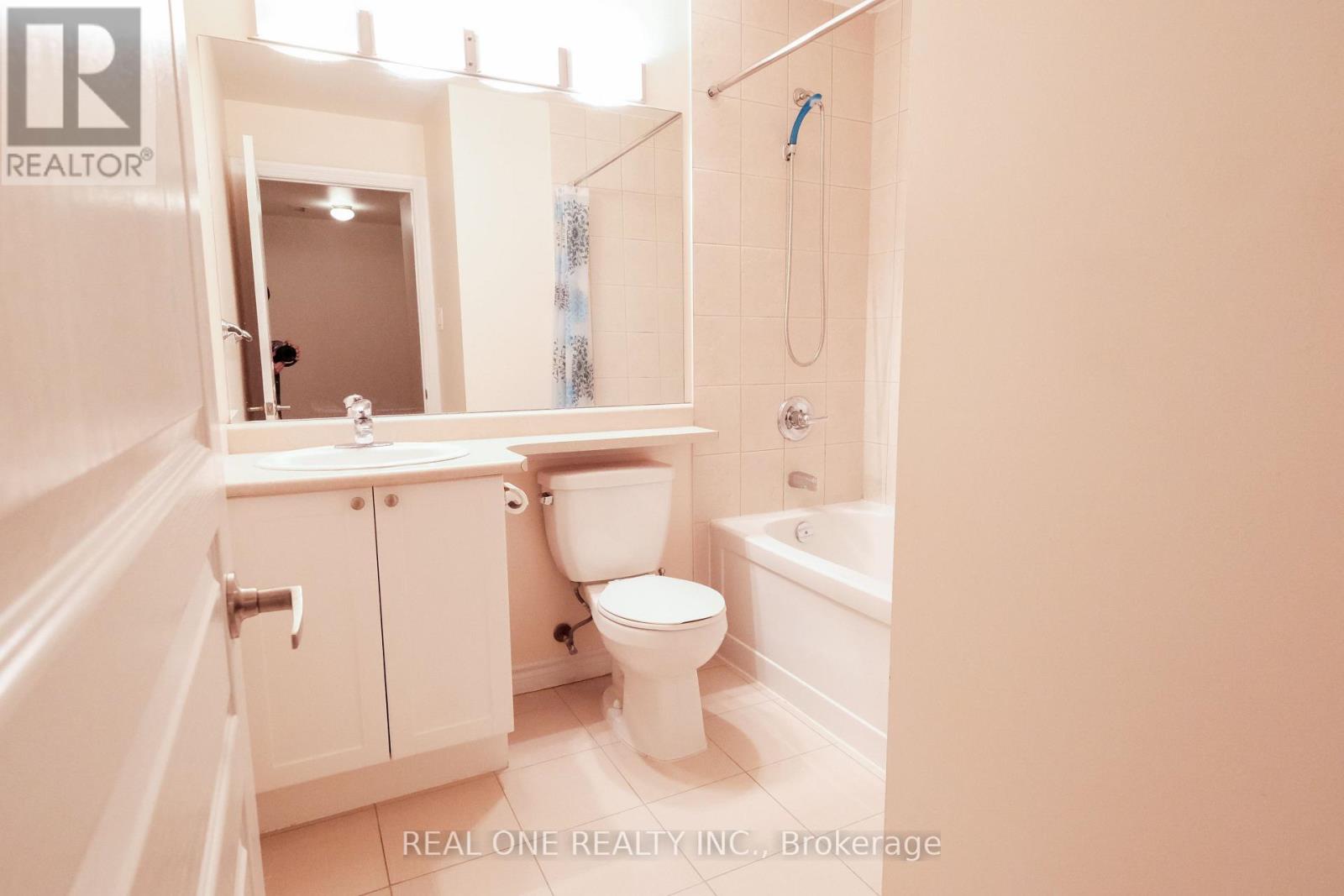 1608 - 3525 Kariya Drive Property Photo 16