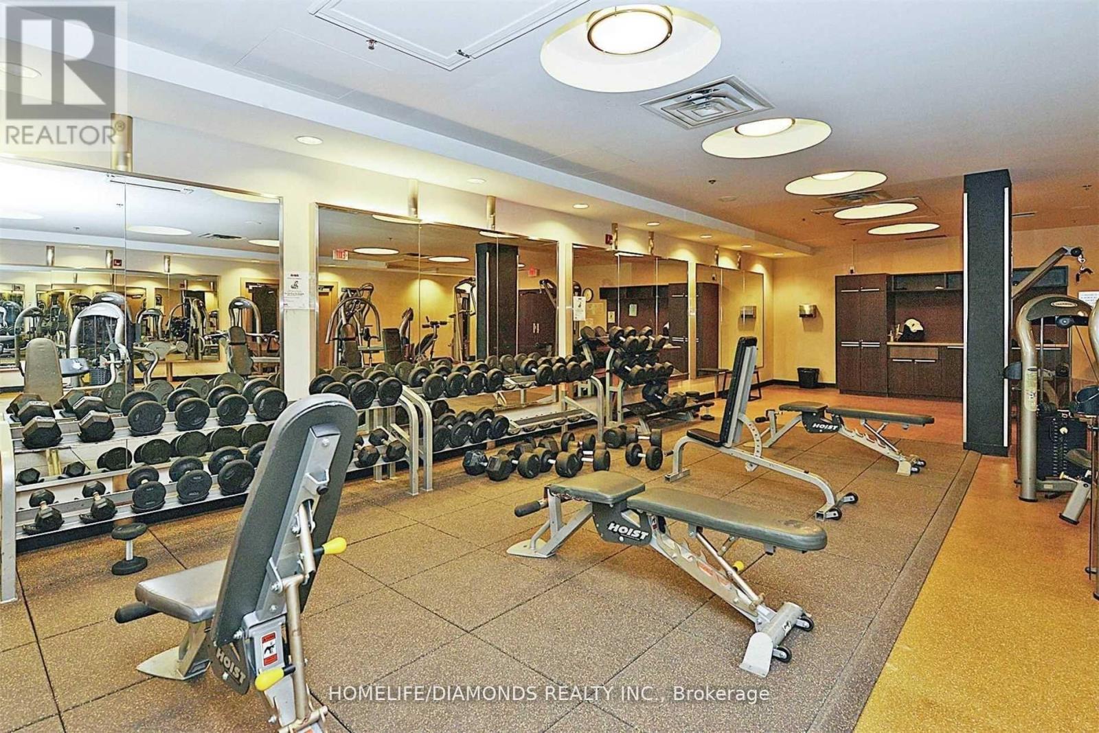 401 - 80 Absolute Avenue Property Photo 3