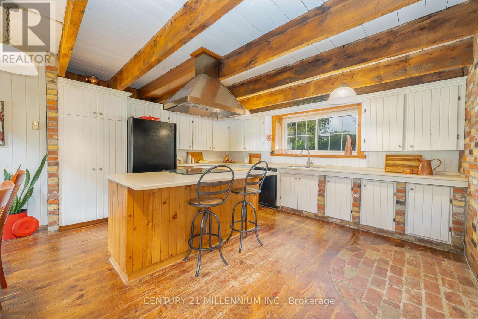 20909 Shaws Creek Road Property Photo 6