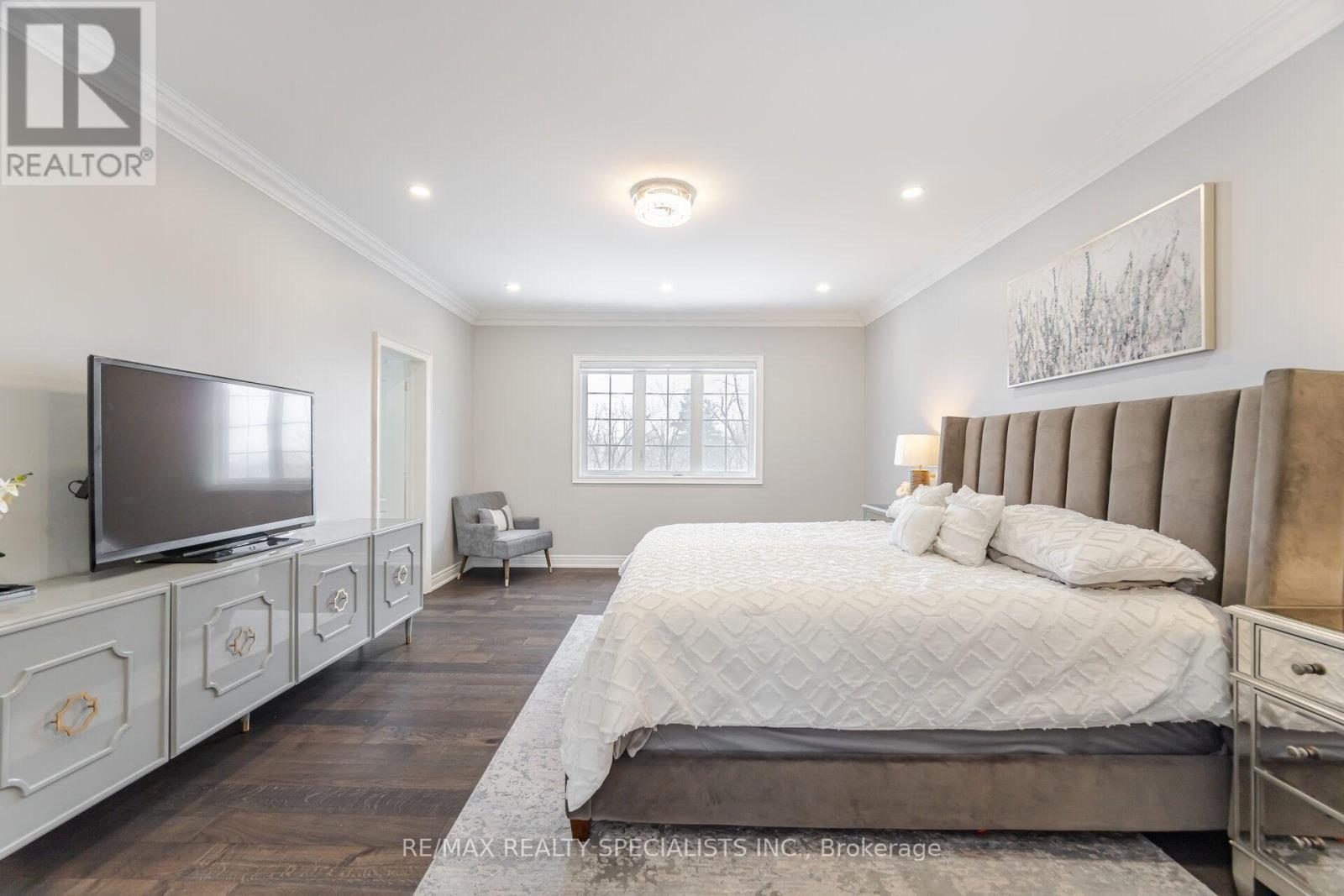 54 Berkwood Hollow Court Property Photo 24
