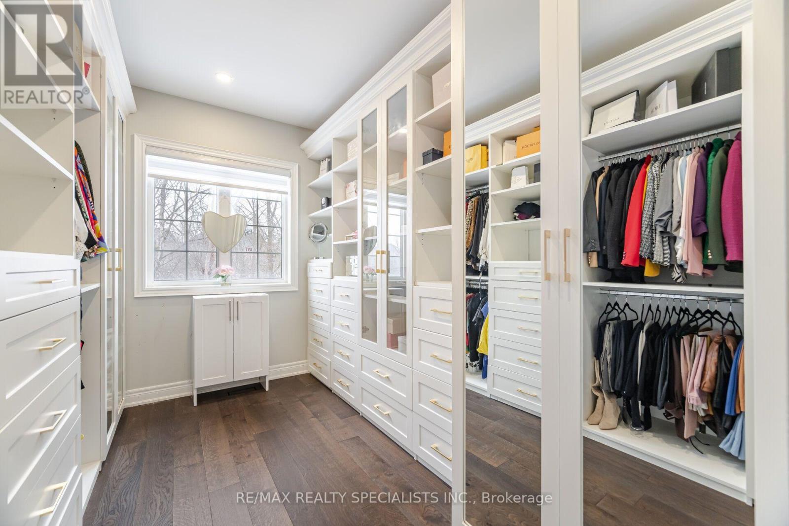 54 Berkwood Hollow Court Property Photo 28