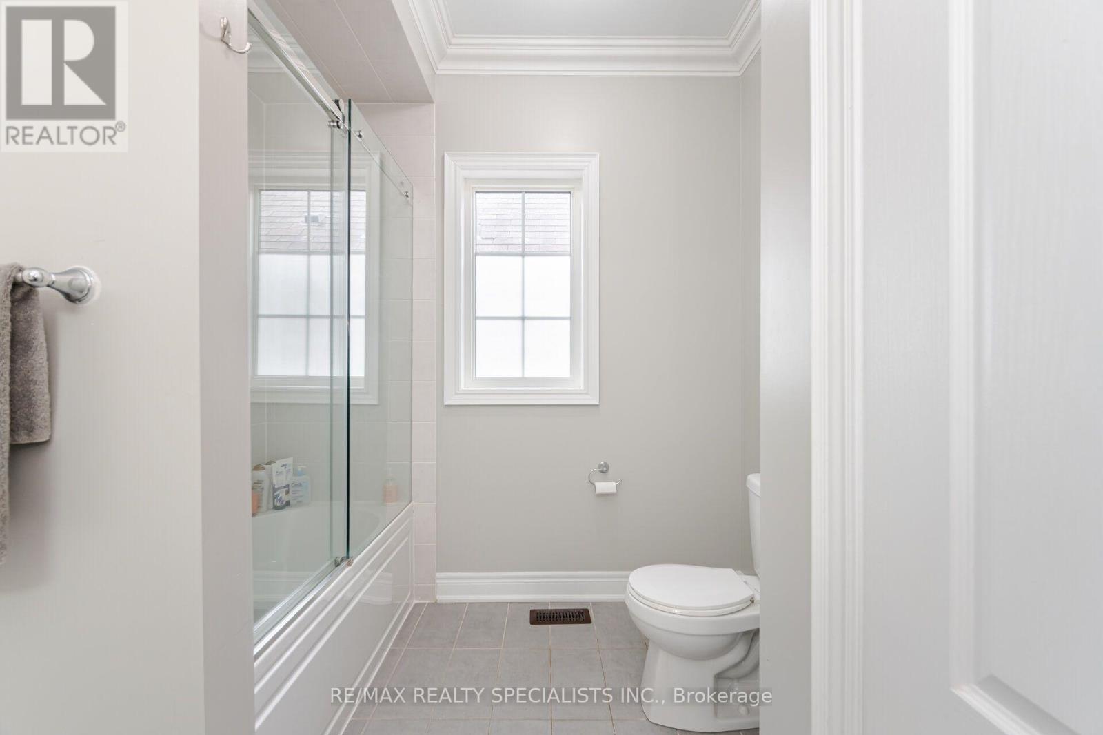 54 Berkwood Hollow Court Property Photo 30