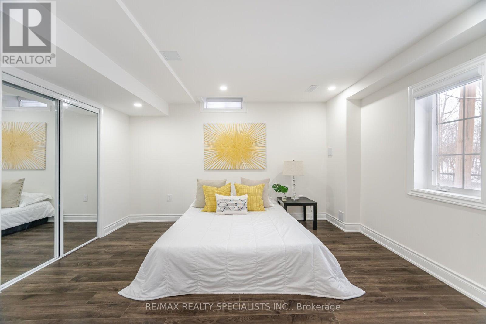 54 Berkwood Hollow Court Property Photo 38