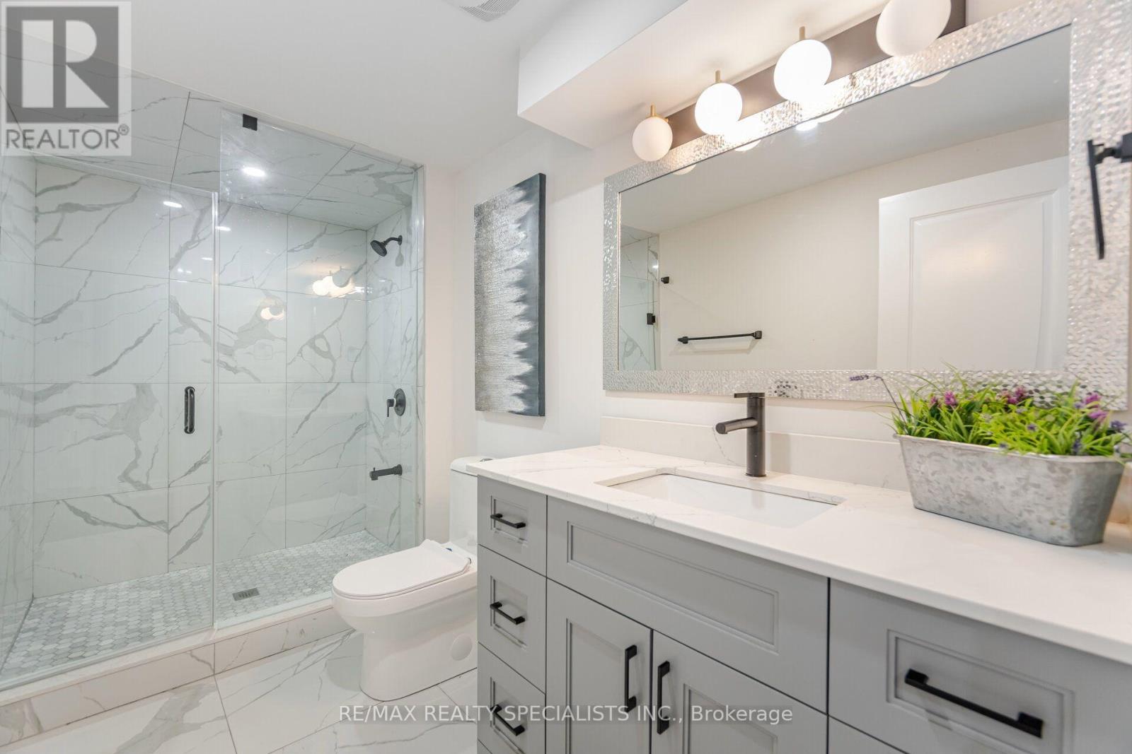 54 Berkwood Hollow Court Property Photo 39