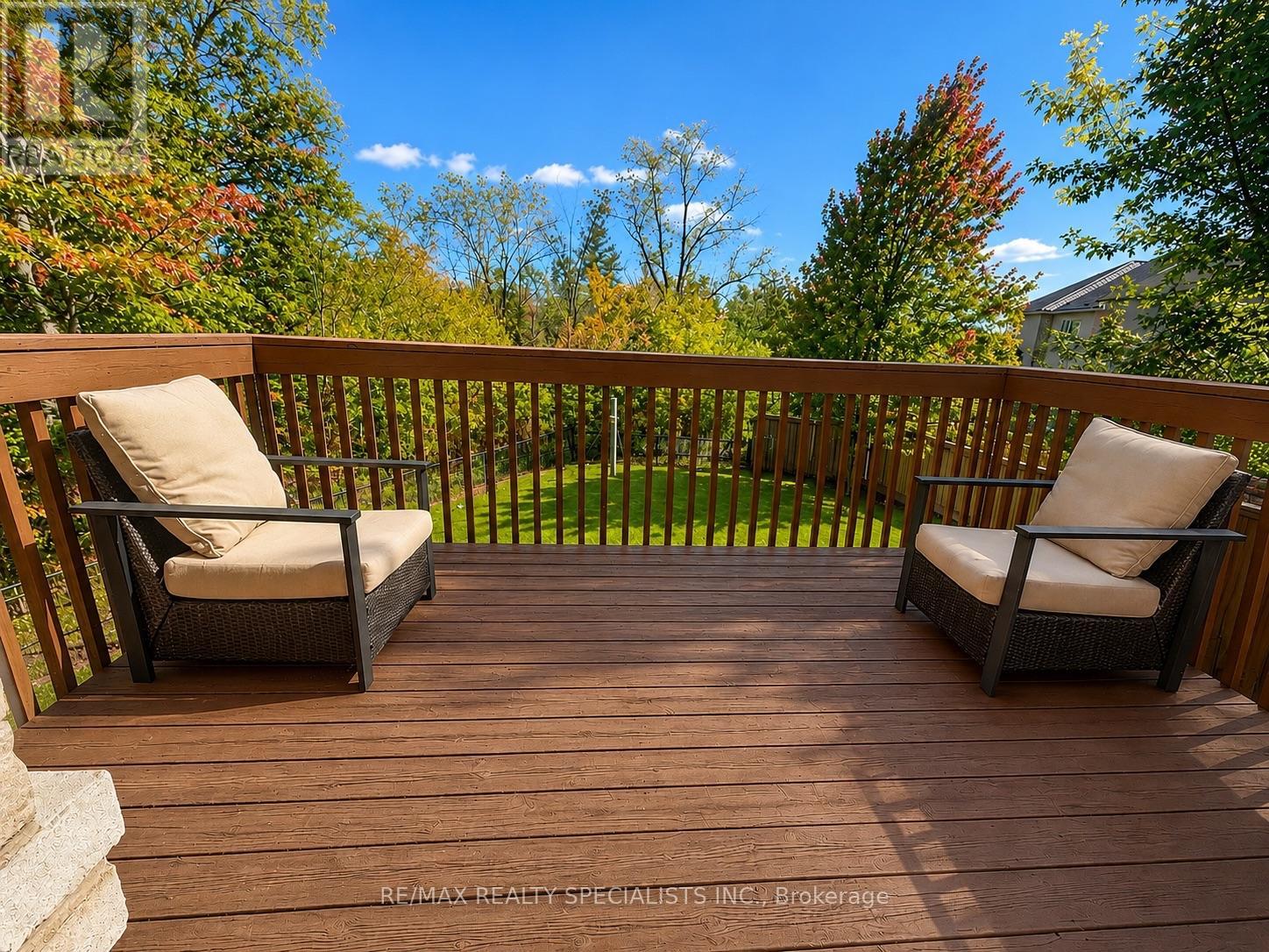 54 Berkwood Hollow Court Property Photo 44