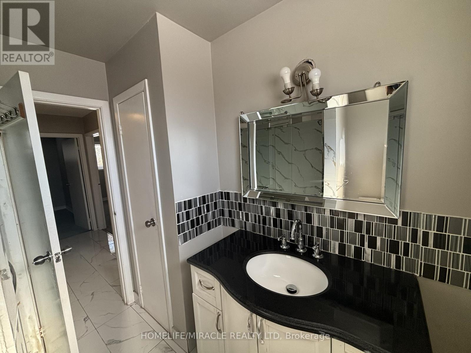 Main - 219 Mcmurchy Avenue Property Photo 15
