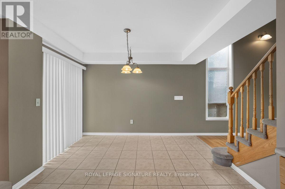 19 Mossgrove Crescent Property Photo 10