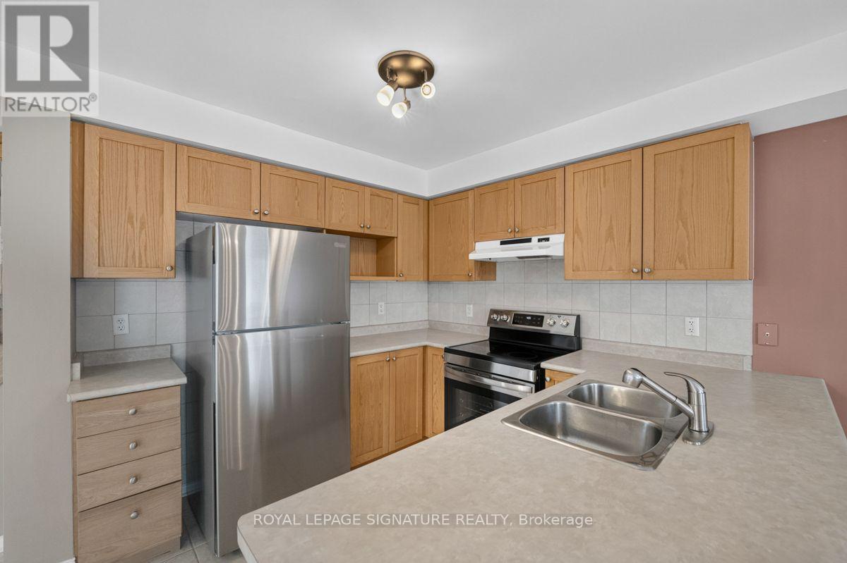 19 Mossgrove Crescent Property Photo 12