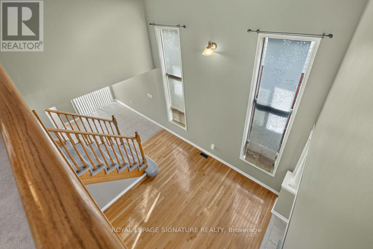 19 Mossgrove Crescent Property Photo 17