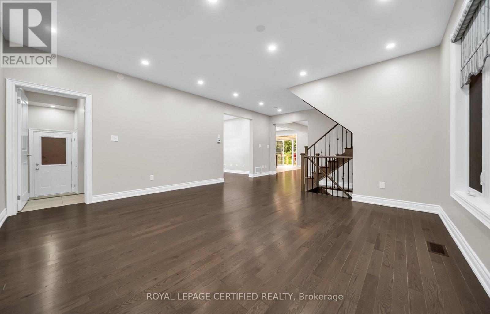 18 Vineyard Drive Property Photo 9
