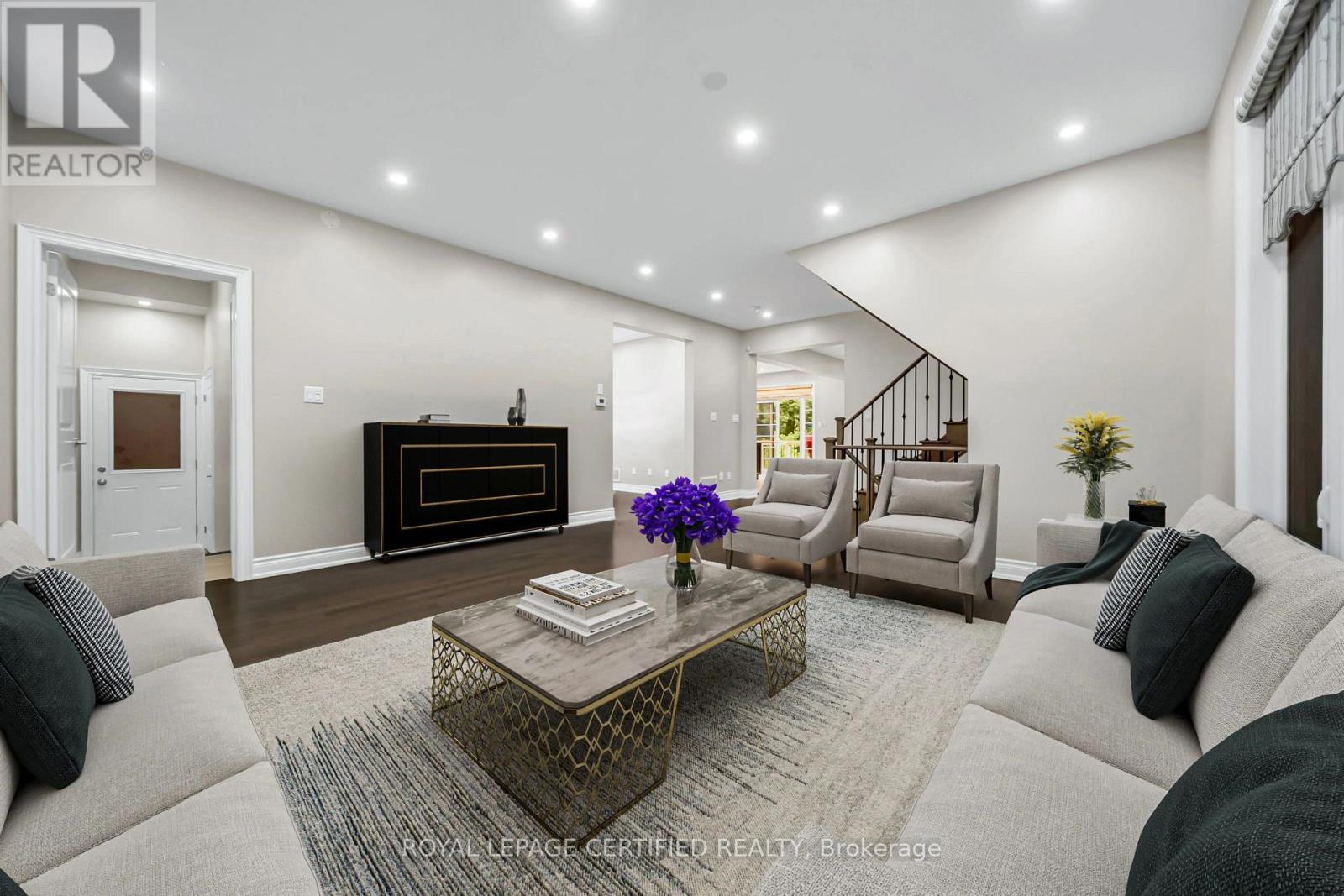 18 Vineyard Drive Property Photo 10