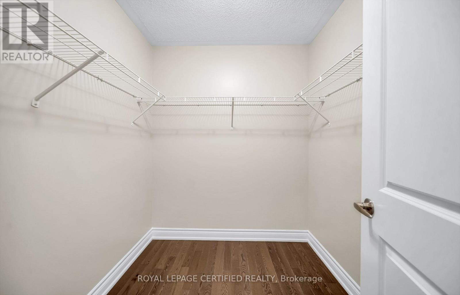 18 Vineyard Drive Property Photo 23