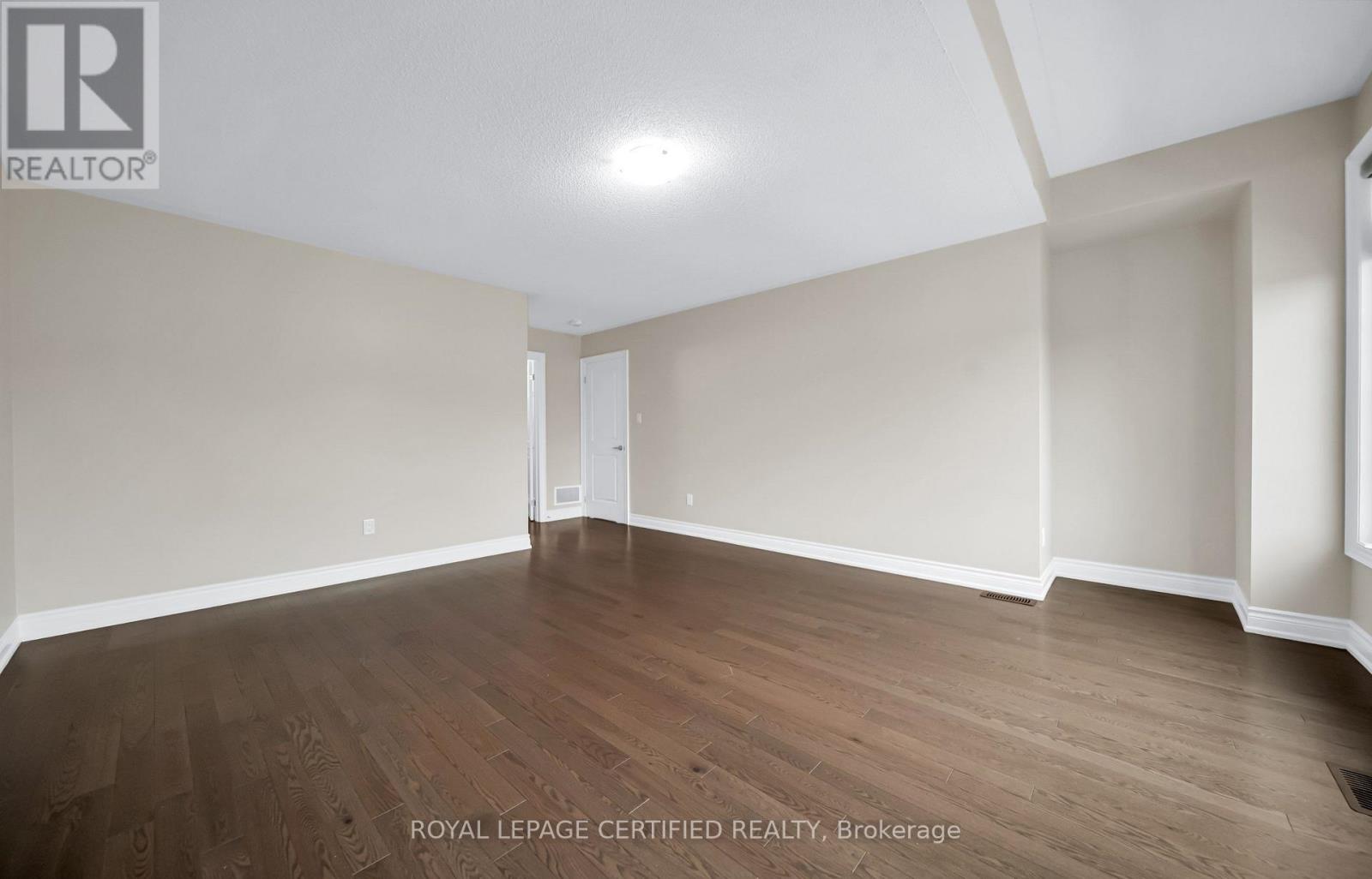 18 Vineyard Drive Property Photo 29