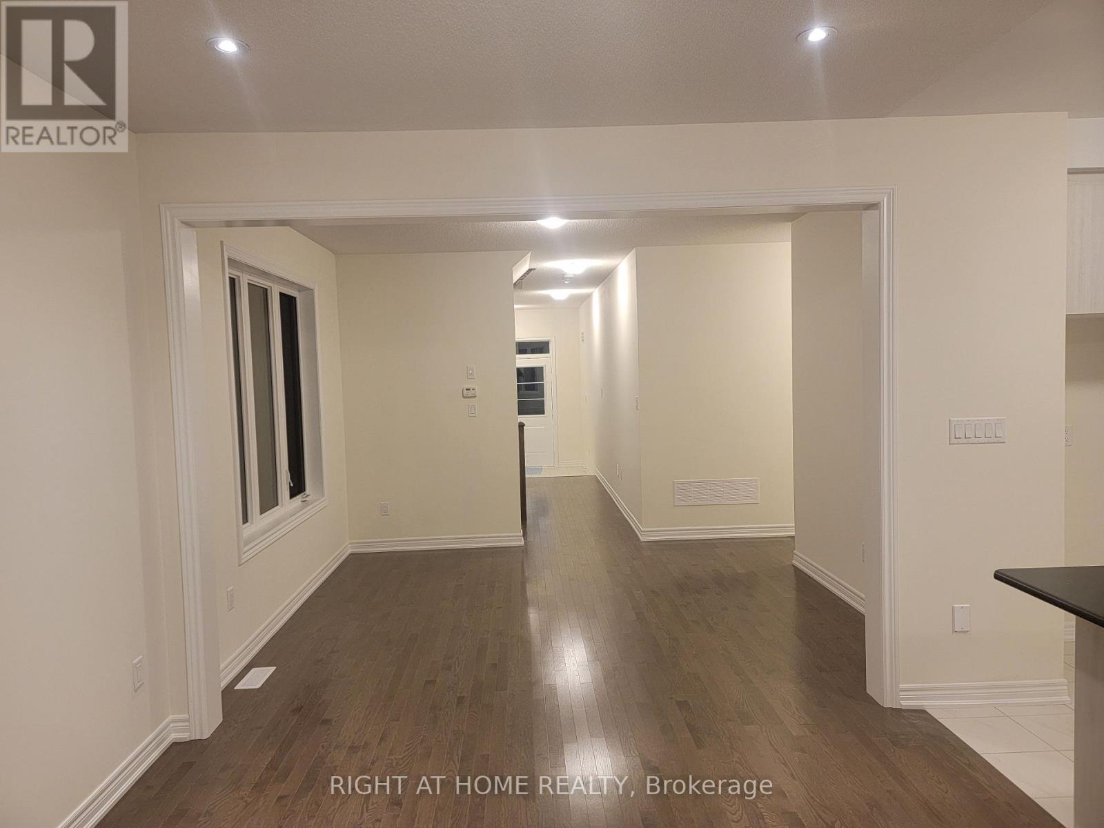 Main - 32 Truffle Court Property Photo 2