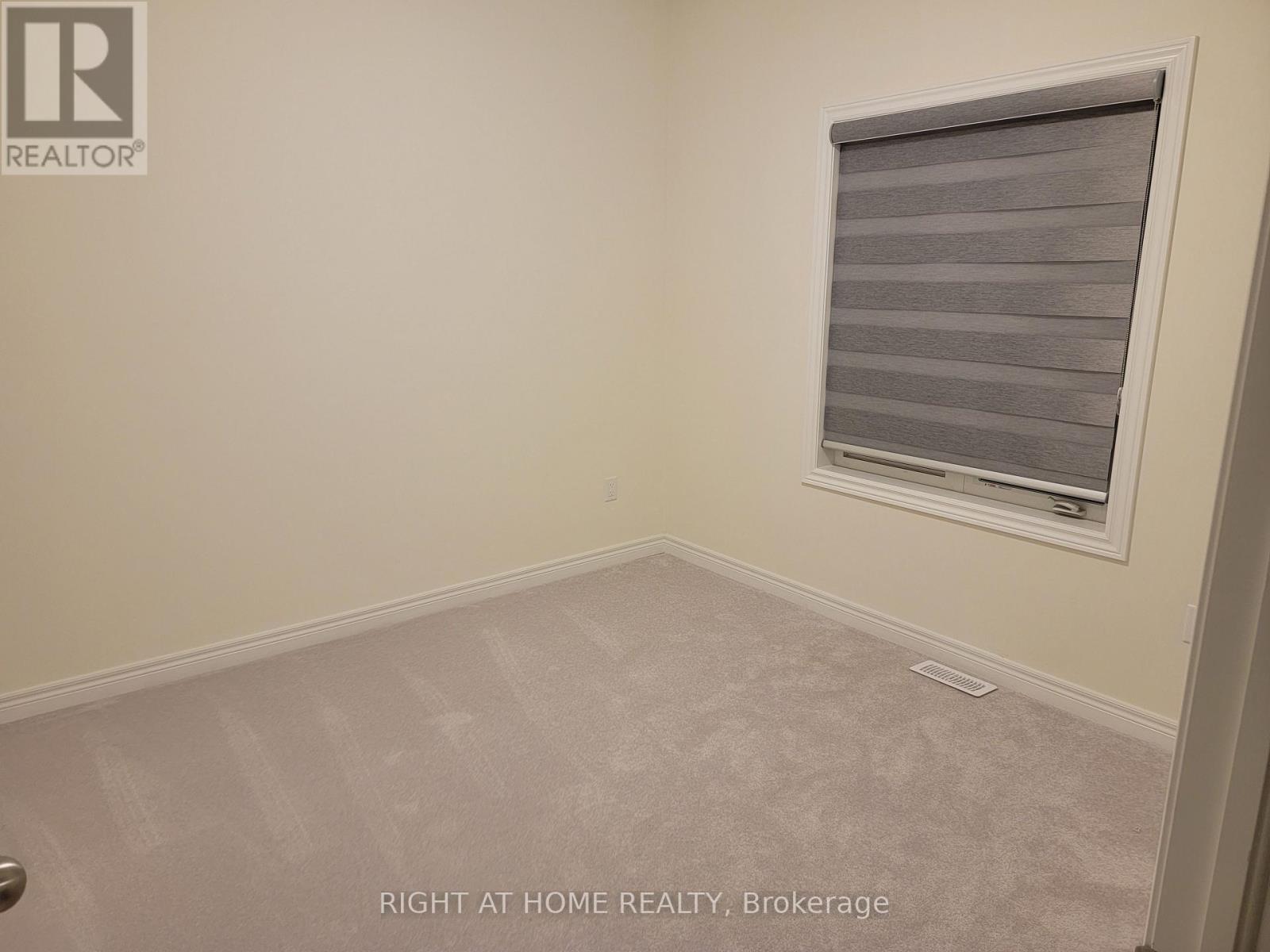 Main - 32 Truffle Court Property Photo 8