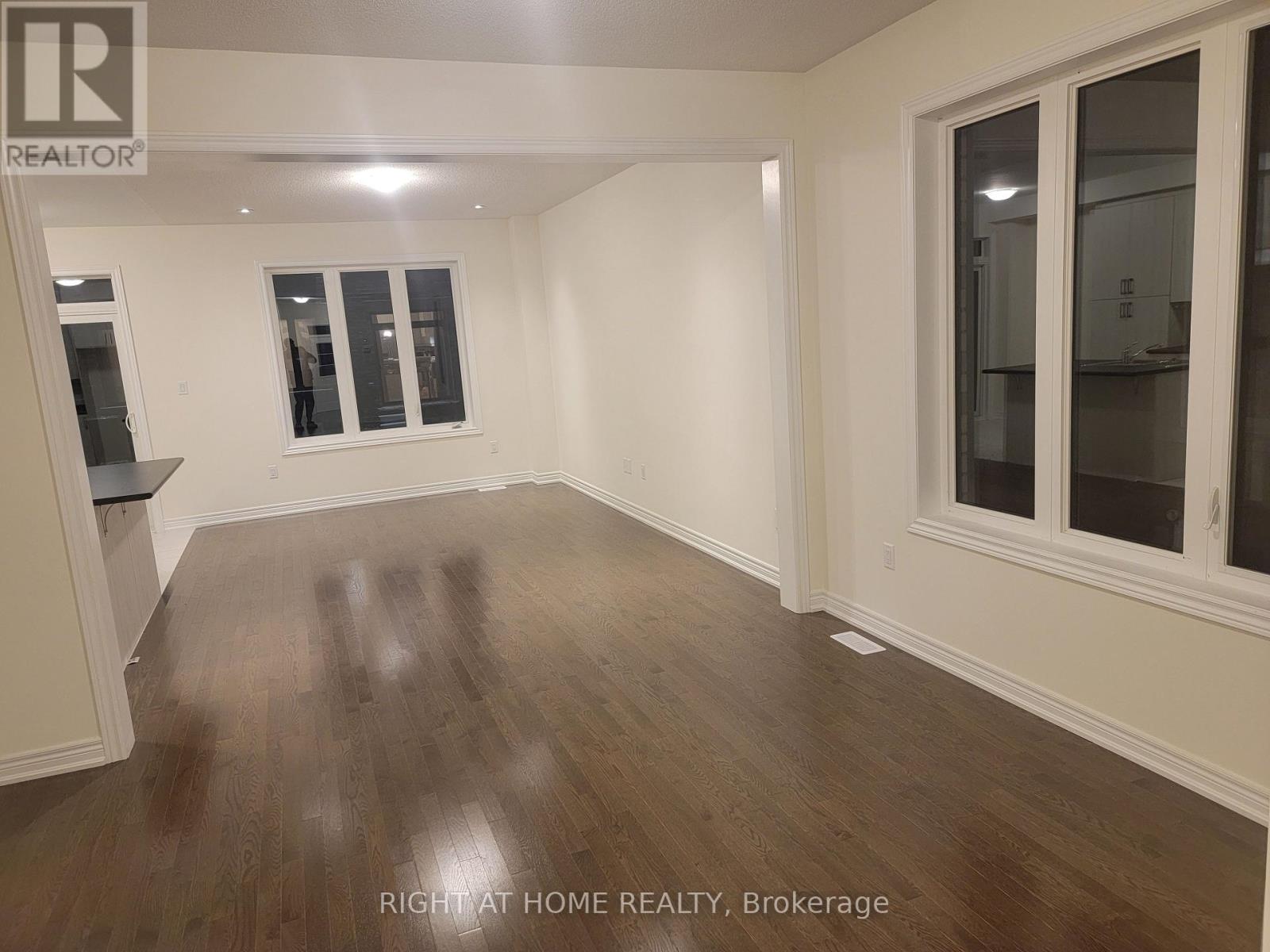 Main - 32 Truffle Court Property Photo 12