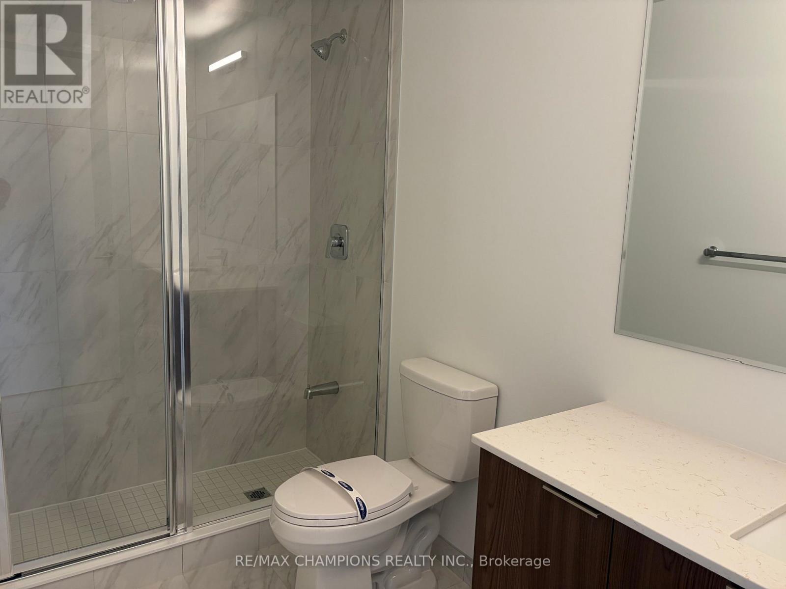 607 - 3008 William Cutmore Boulevard Property Photo 5