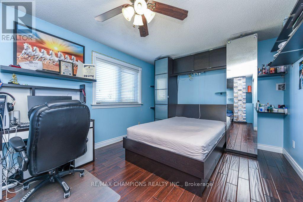 163 Simmons Boulevard Property Photo 18