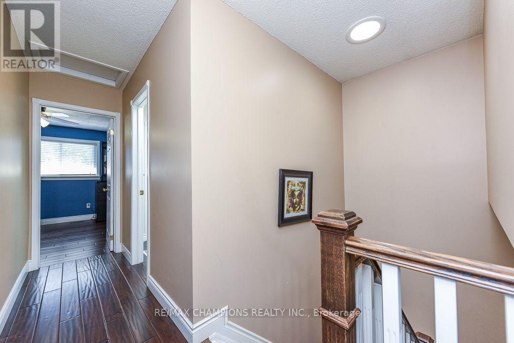 163 Simmons Boulevard Property Photo 21