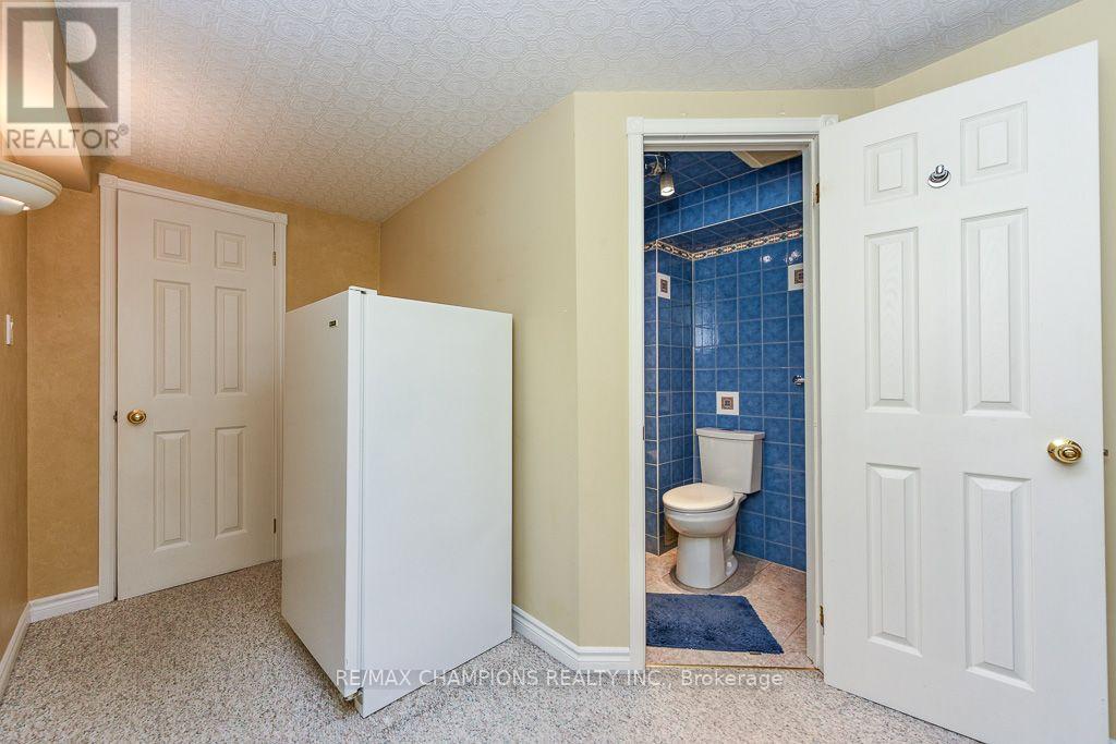 163 Simmons Boulevard Property Photo 33