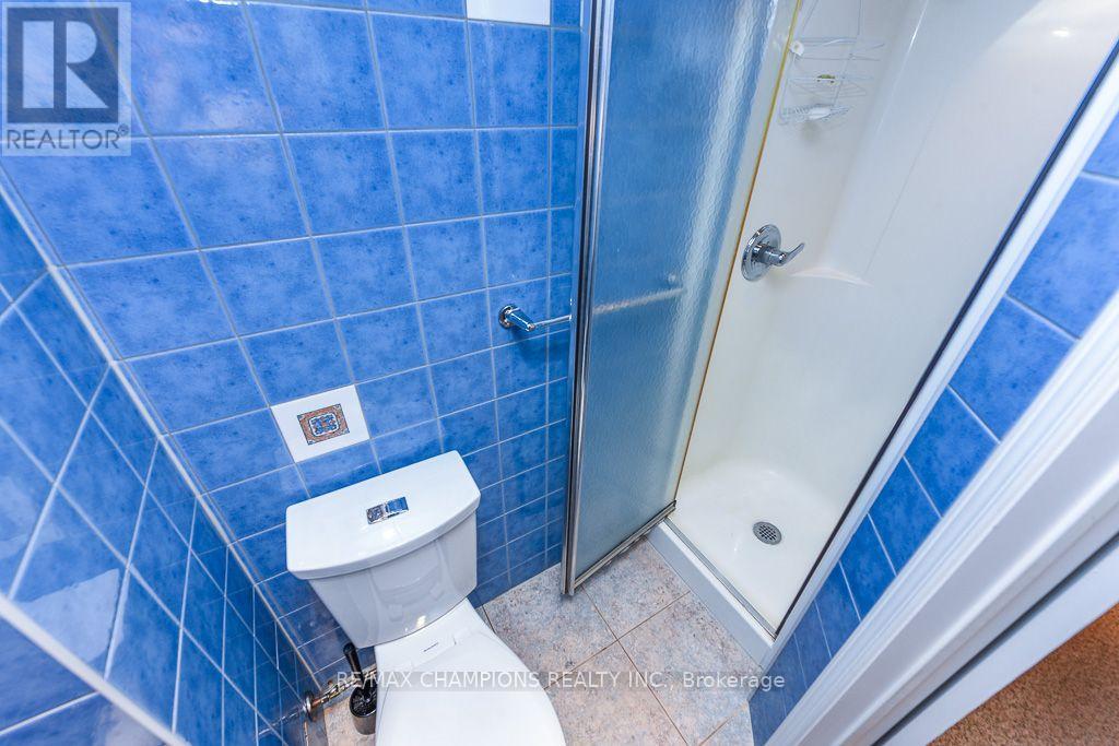 163 Simmons Boulevard Property Photo 36